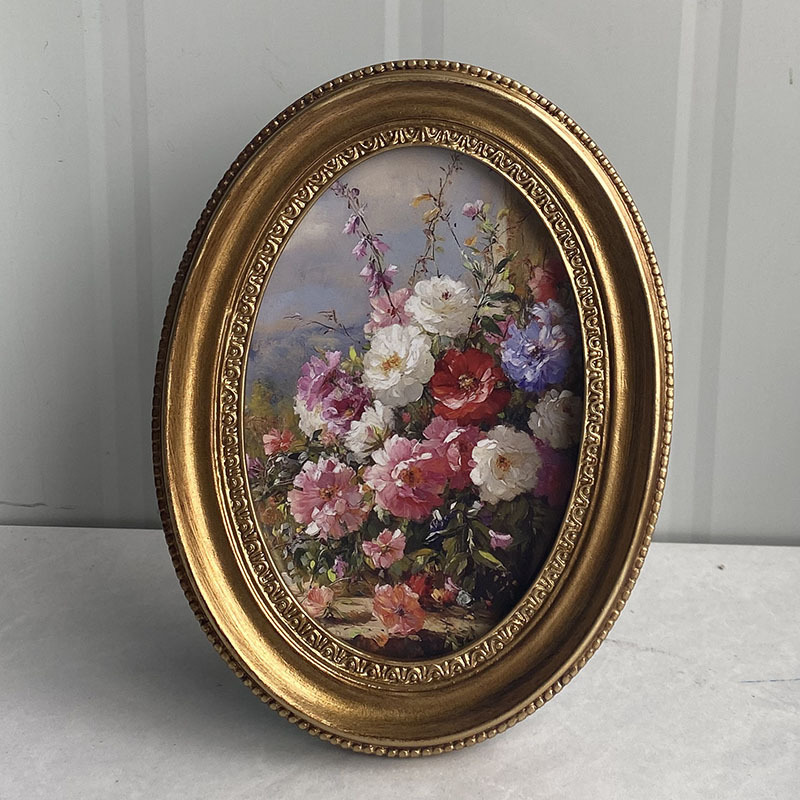 Vintage European Relief Golden - Resin Art Gallery 评论和价格