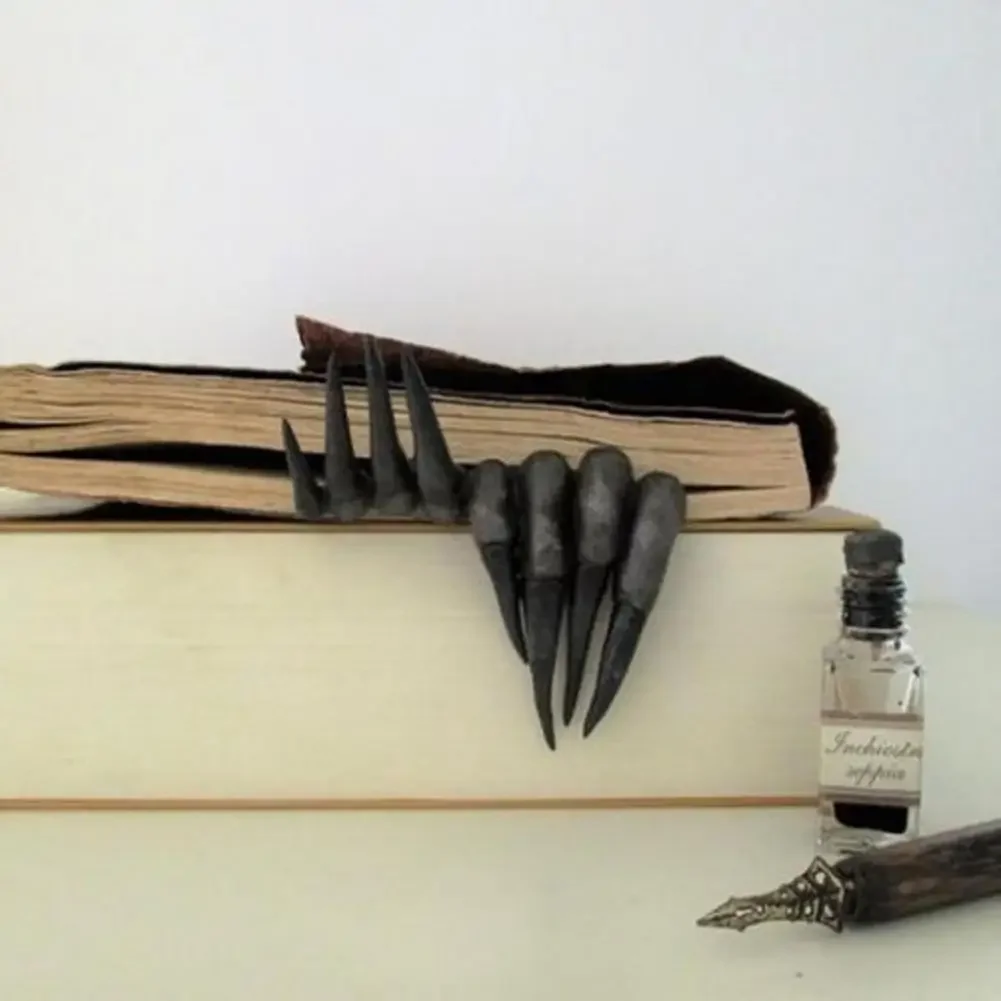 Thriller Devil's Hand Bookmark - Resin Art Book 评论和价格