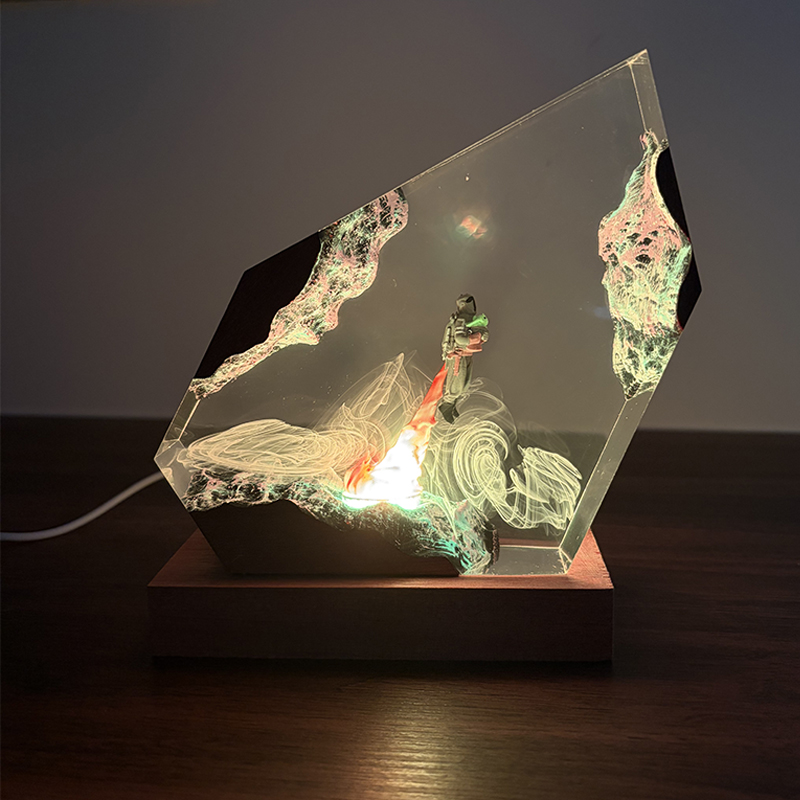 Sci-fi Anime Figure Organism R - Resin Art Light 评论和价格