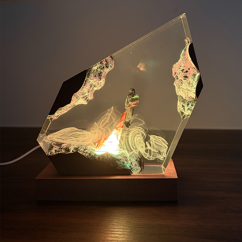 Sci-fi Anime Figure Organism R - Resin Art Light 评论和价格