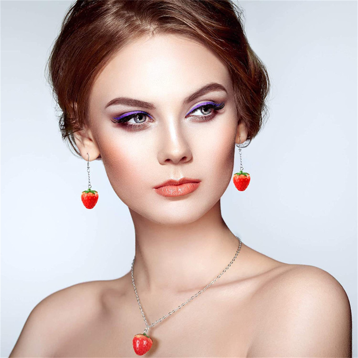 SG04 Cute 5pcs Strawberry Frui - Resin Art Necklace 评论和价格
